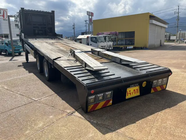 UD クオン ADG-CG4ZA(8x4)の写真48