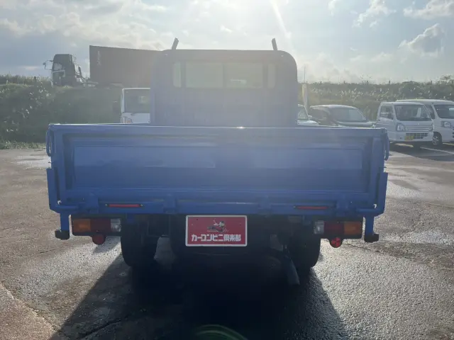 トヨタ トヨエース LDF-KDY281(4WD)の写真6