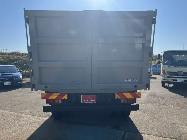 いすゞ フォワード TKG-FRR90S1(2WD)の写真6