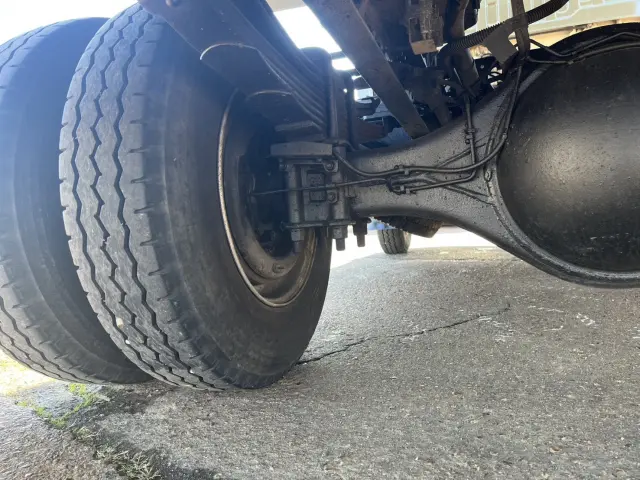 いすゞ フォワード TKG-FRR90S1(2WD)の写真10