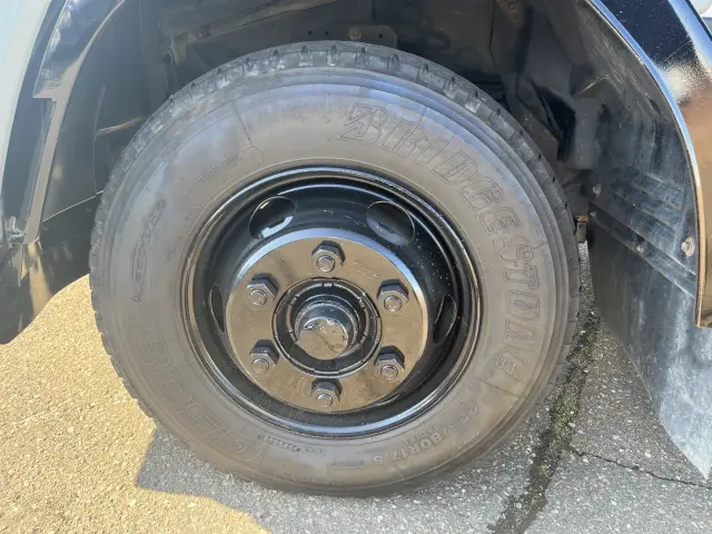 いすゞ フォワード TKG-FRR90S1(2WD)の写真15