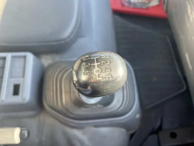 いすゞ フォワード TKG-FRR90S1(2WD)の写真25