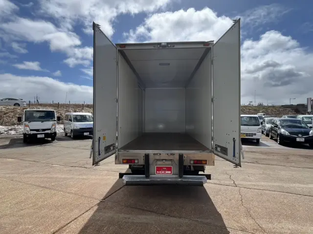 三菱 キャンター TKG-FGA20(4WD)の写真11