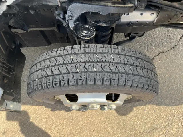 いすゞ エルフ TRG-NJR85A(2WD)の写真18