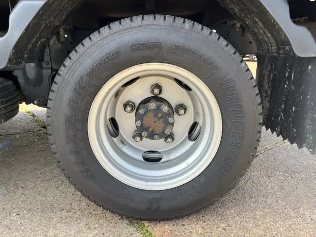 いすゞ エルフ TRG-NJR85A(2WD)の写真21