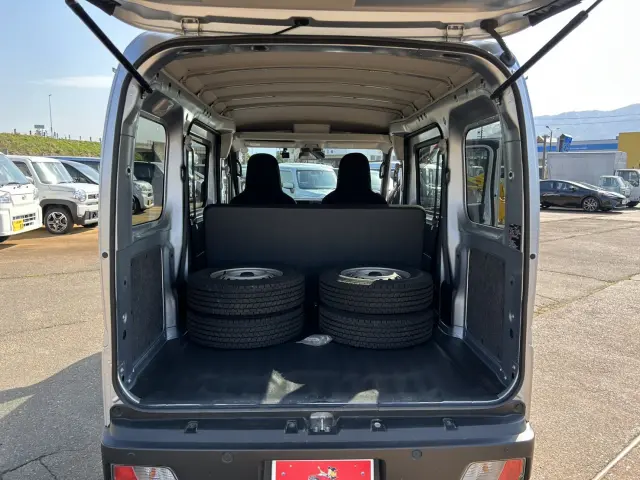 ダイハツ ハイゼットバン 3BD-S710V-ZBDF(4WD)の写真15