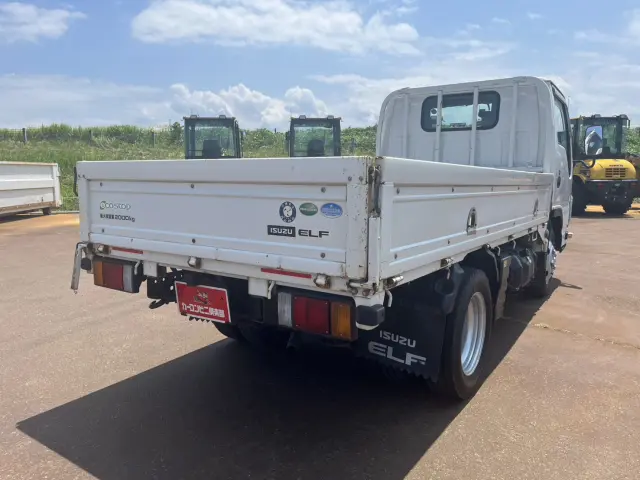 いすゞ エルフ TPG-NJS85A(4WD)の写真5
