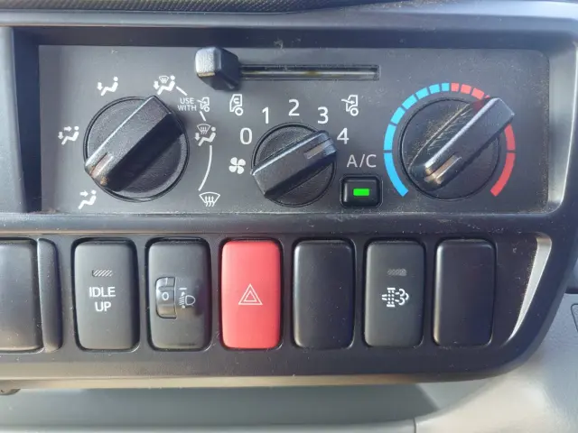 トヨタ ダイナ LDF-KDY281(4WD)の写真39