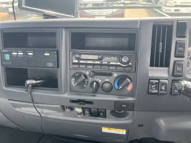 いすゞ フォワード PKG-FSR90S2(2WD)の写真19