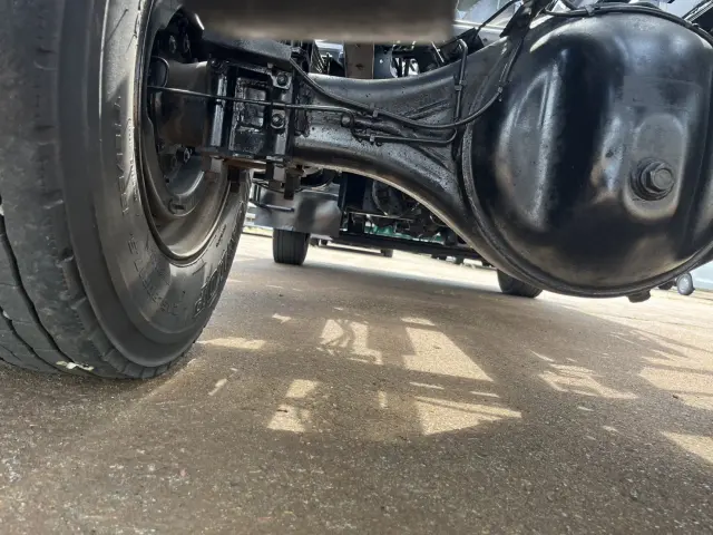いすゞ フォワード PKG-FSR90S2(2WD)の写真30