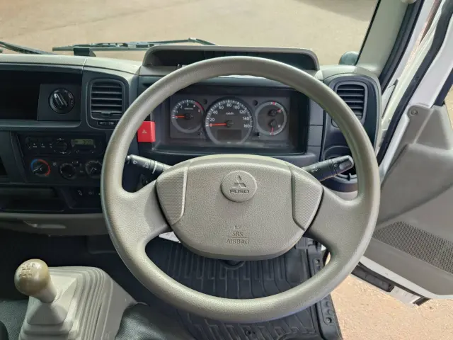 三菱 キャンターガッツ TKG-BSZ5F24(4WD)の写真28