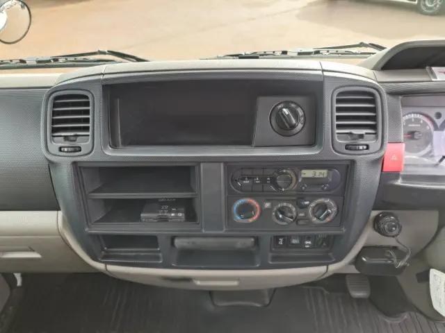 三菱 キャンターガッツ TKG-BSZ5F24(4WD)の写真35