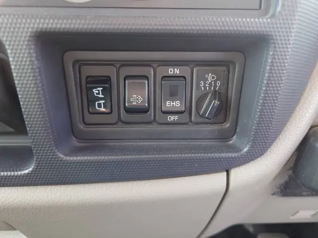 三菱 キャンターガッツ TKG-BSZ5F24(4WD)の写真39