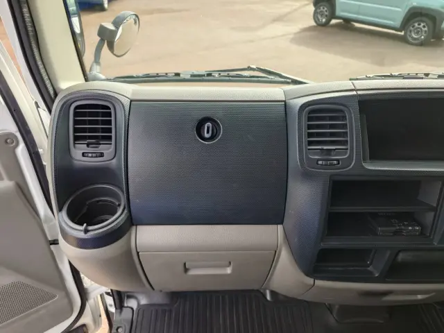 三菱 キャンターガッツ TKG-BSZ5F24(4WD)の写真40