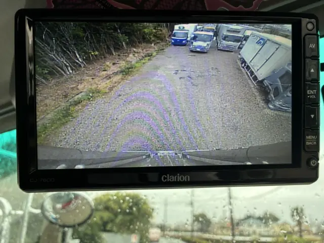 いすゞ ギガ QPG-CYL77BA(6x2)の写真18