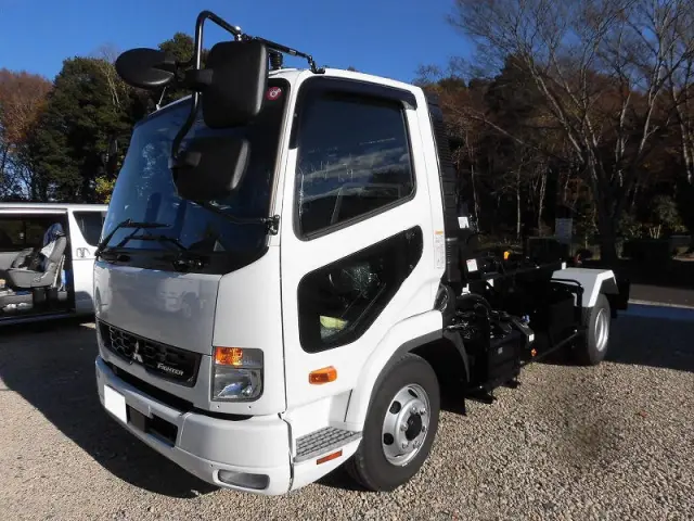 三菱 ファイター 2KG-FK72F(2WD)の写真1