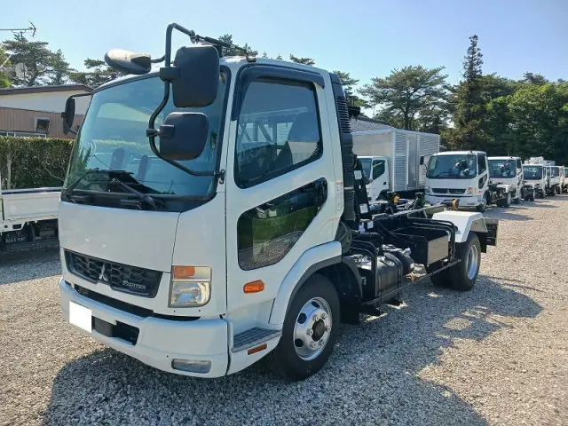 三菱 ファイター 2KG-FK72F(2WD)の写真12