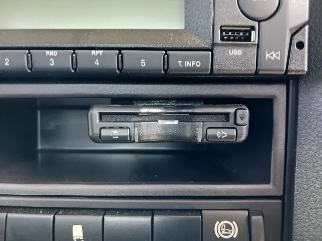 三菱 ファイター 2KG-FK72F(2WD)の写真16