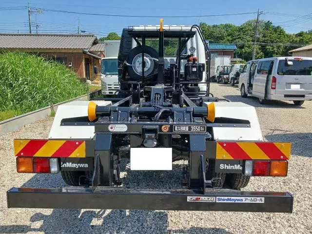 三菱 ファイター 2KG-FK72F(2WD)の写真3