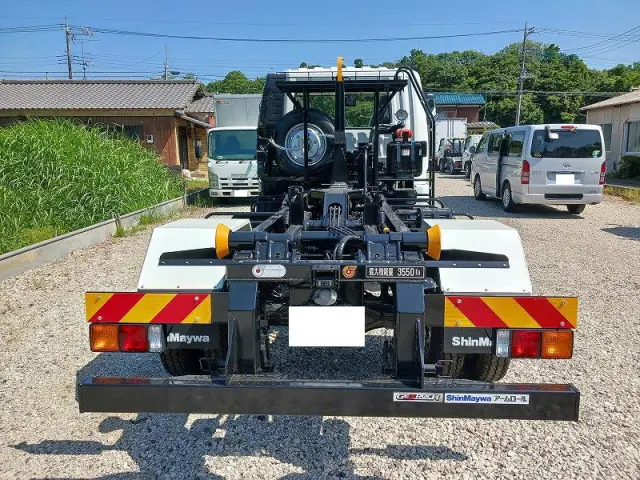 三菱 ファイター 2KG-FK72F(2WD)の写真3