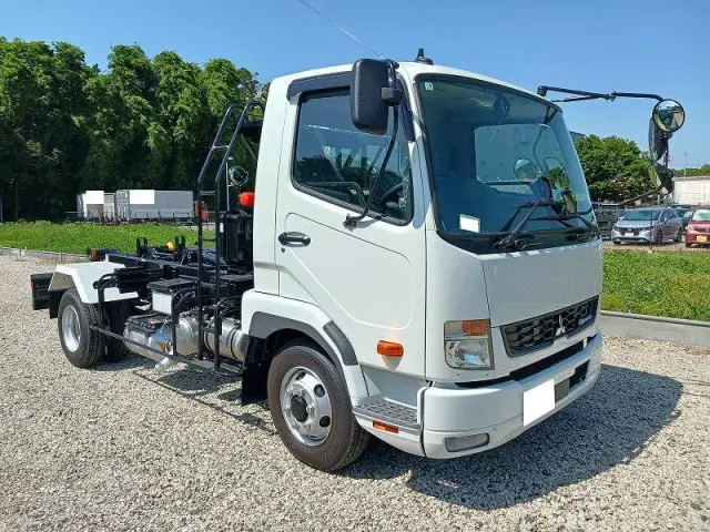三菱 ファイター 2KG-FK72F(2WD)の写真10