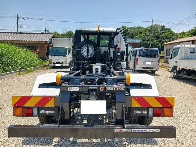 三菱 ファイター 2KG-FK72F(2WD)の写真3