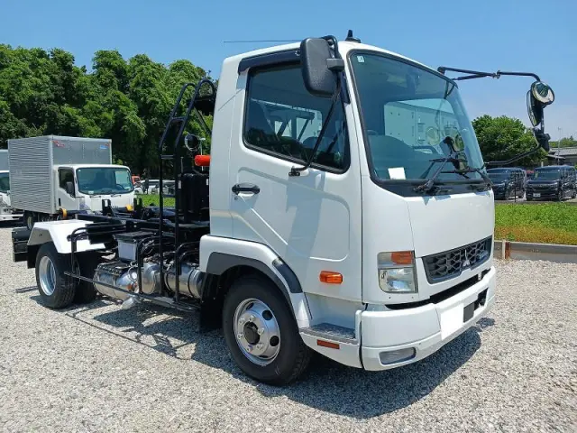 三菱 ファイター 2KG-FK72F(2WD)の写真10