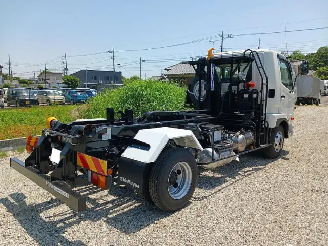 三菱 ファイター 2KG-FK72F(2WD)の写真2