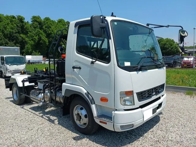 三菱 ファイター 2KG-FK72F(2WD)の写真4