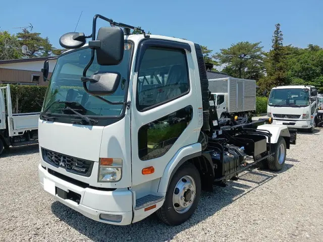 三菱 ファイター 2KG-FK72F(2WD)の写真11