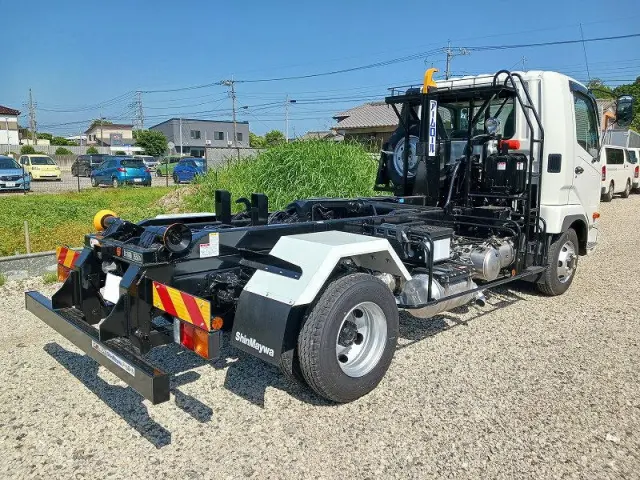 三菱 ファイター 2KG-FK72F(2WD)の写真2
