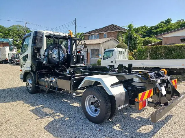 三菱 ファイター 2KG-FK72F(2WD)の写真4