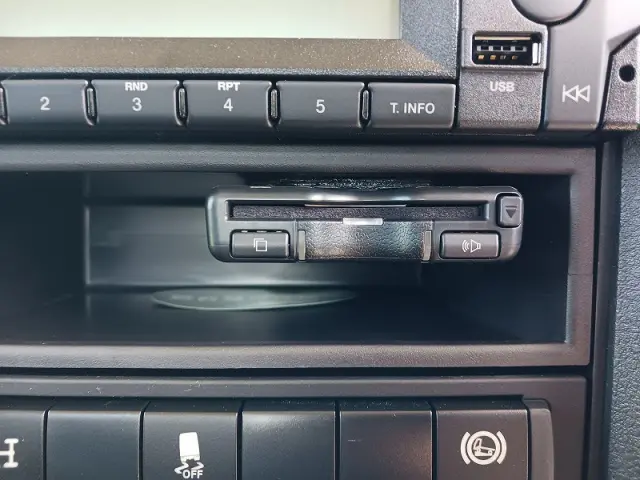三菱 ファイター 2KG-FK72F(2WD)の写真15