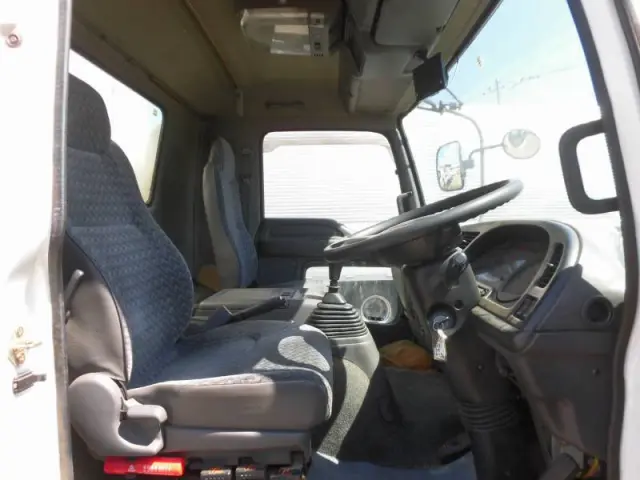 いすゞ フォワード KK-FRR35L4S(2WD)の写真7