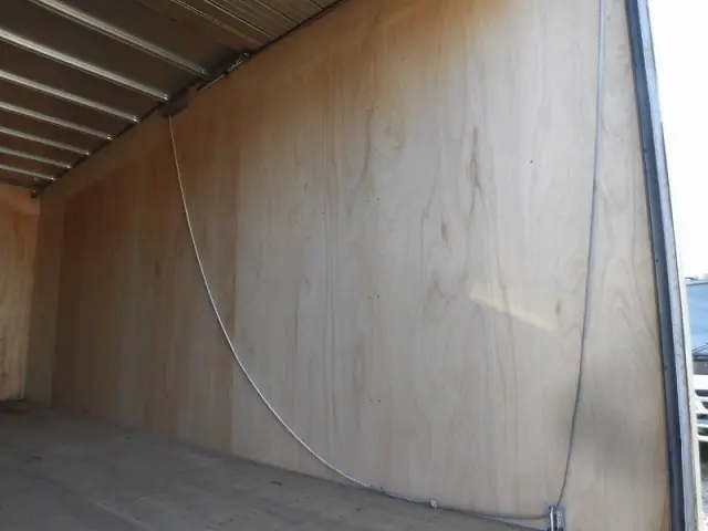 UD コンドル KK-MK25A(2WD)の写真4