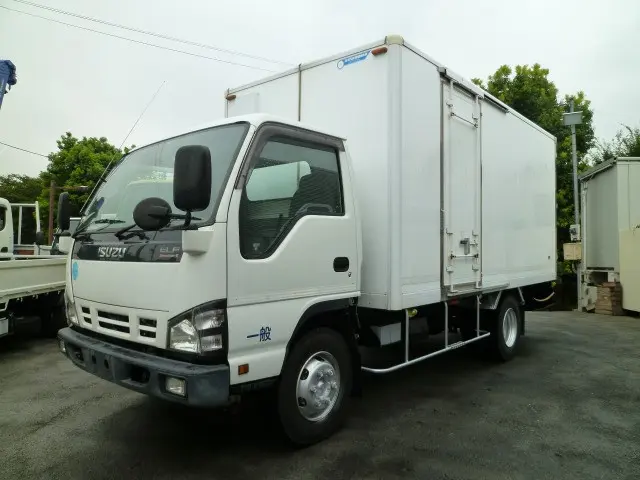 いすゞ エルフ PA-NPR81N(2WD)の写真1