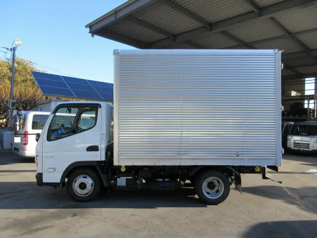 三菱 キャンター 2RG-FBA20(2WD)の写真6