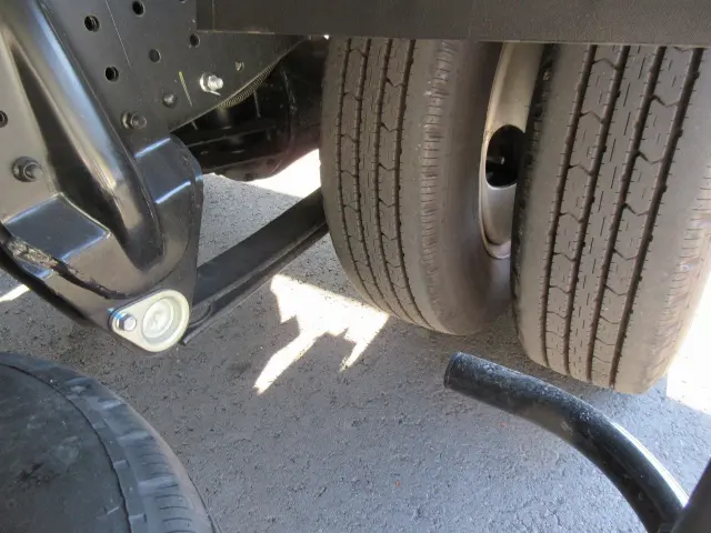 三菱 キャンター 2RG-FBA20(2WD)の写真9