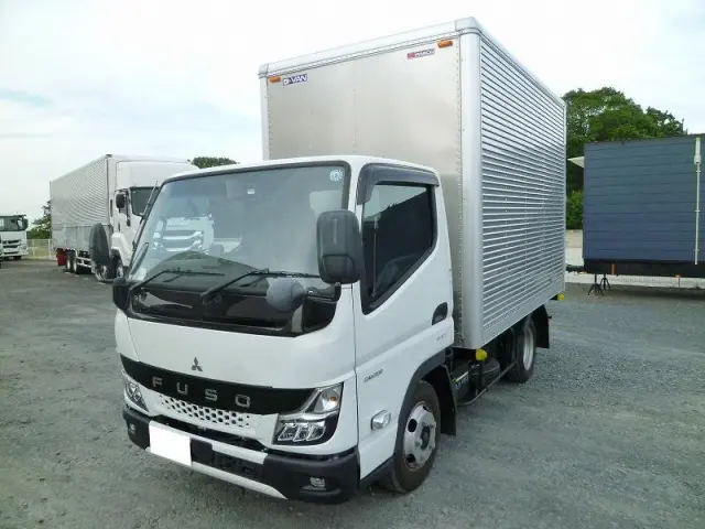 三菱 キャンター 2RG-FBA20(2WD)の写真1
