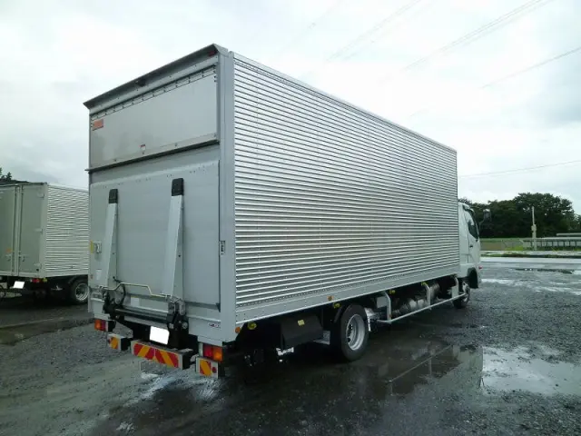 三菱 ファイター 2KG-FK65F(2WD)の写真2