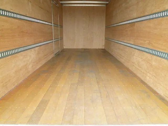 三菱 ファイター 2KG-FK65F(2WD)の写真3