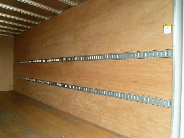 三菱 ファイター 2KG-FK65F(2WD)の写真5