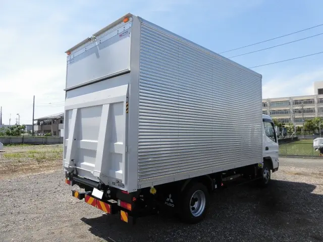 三菱 キャンター 2PG-FEB80(2WD)の写真2