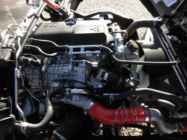 三菱 キャンター 2PG-FEB80(2WD)の写真8