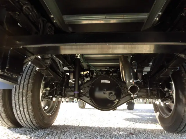 三菱 キャンター 2PG-FEB80(2WD)の写真9