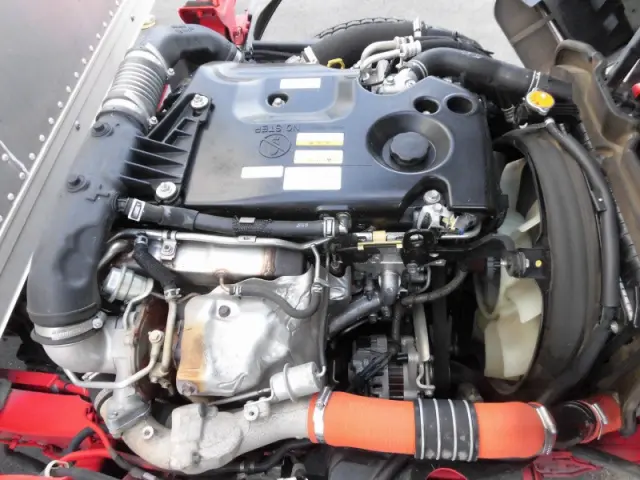 いすゞ エルフ TRG-NLR85AN(2WD)の写真8