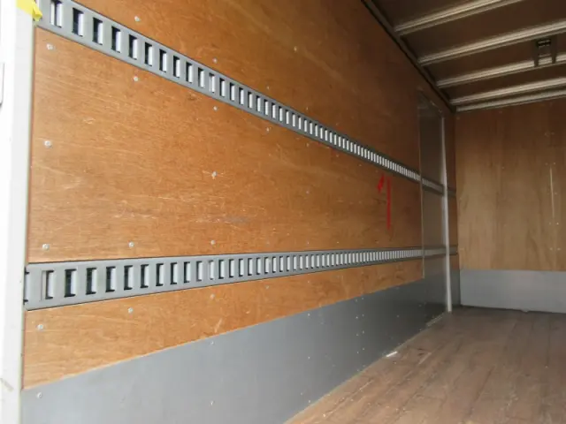 日野 デュトロ TKG-XZC655M(2WD)の写真5