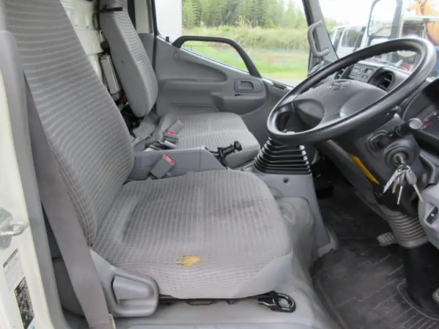 日野 デュトロ TKG-XZC655M(2WD)の写真7