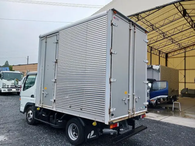 三菱 キャンター TPG-FBA20(2WD)の写真16
