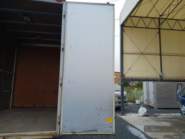 三菱 キャンター TPG-FBA20(2WD)の写真18